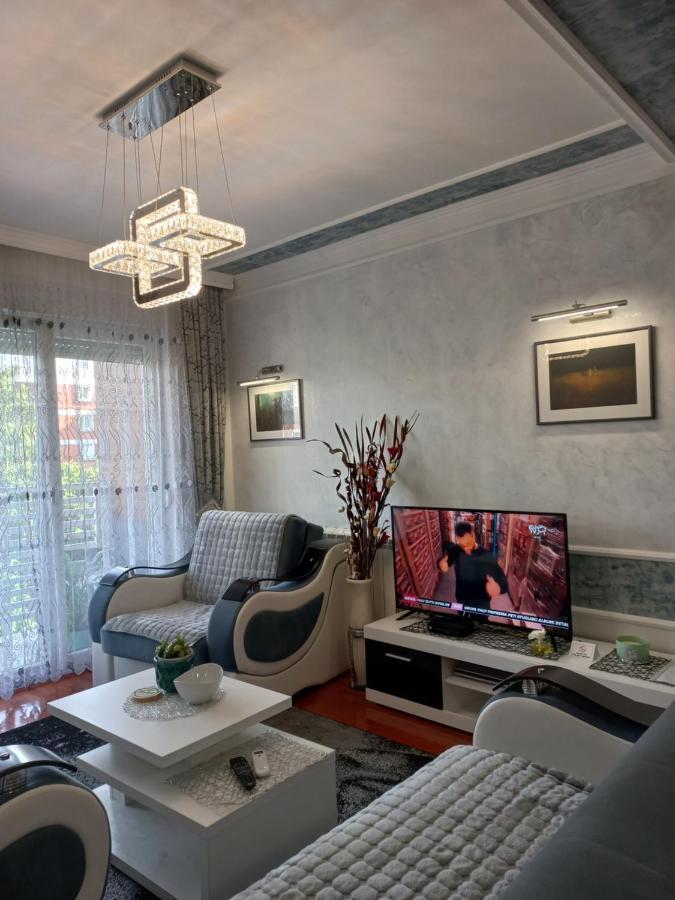 Twins Apartments Čačak Dış mekan fotoğraf